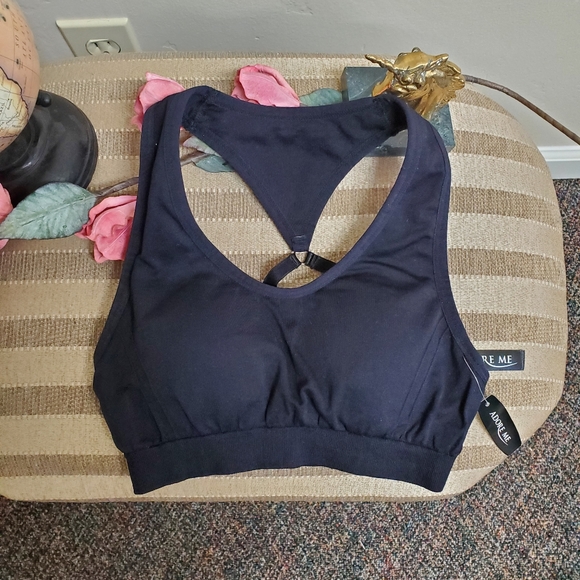Adore Me Other - NWT ADORE ME BLACK SPORTS BRA BRALETTE SIZE M
